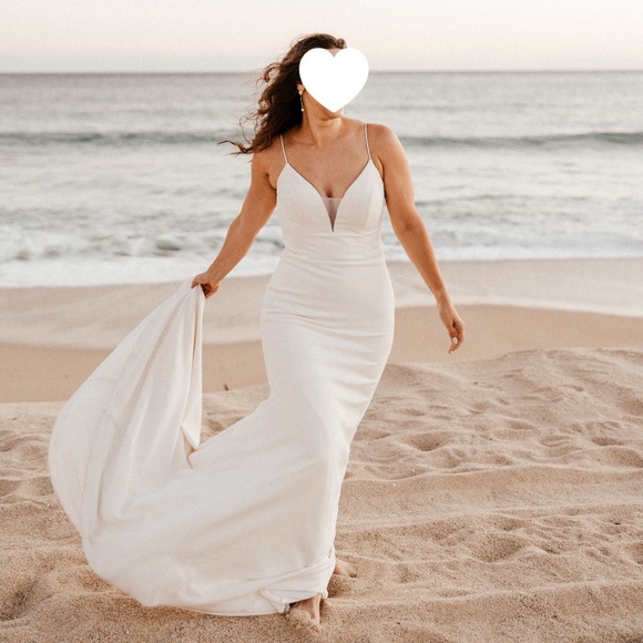 Madi Lane MORRISON Bridal Dress, 14, IVORY, altered for sz8-10 w/ French bustle - Picture 4 of 10